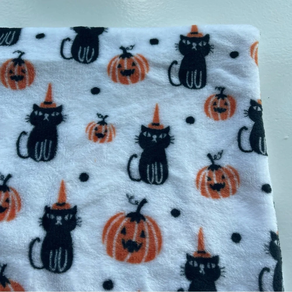 Halloween Cat and Pumpkin Throw or Baby Blanket